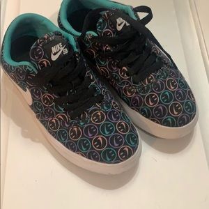 Nike kids shoes